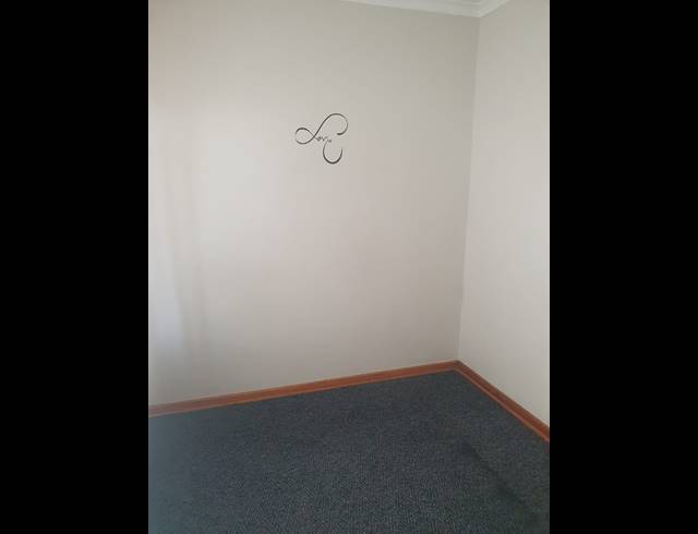 2 BEDROOM APARTMENT FOR SALE IN PELHAM